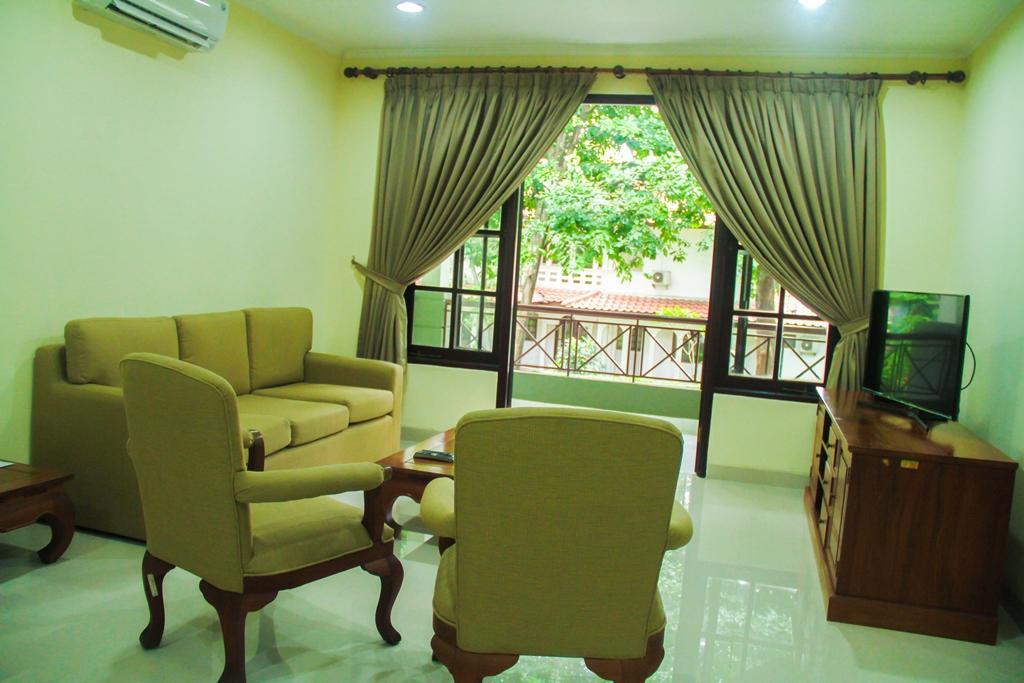 Country Woods Jakarta Aparthotel Cilandak  Exteriör bild